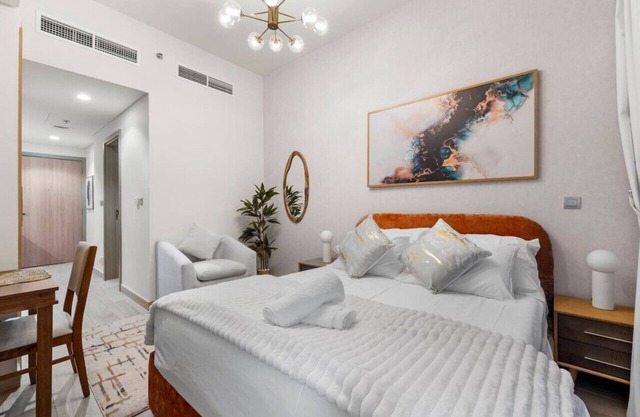 Urban Luxe Studio in Dubai