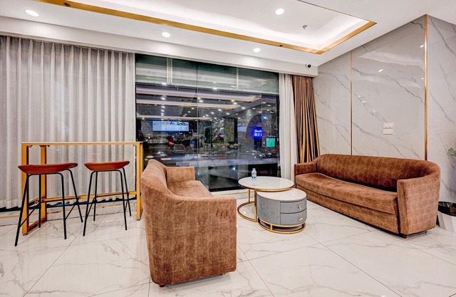 Urban Suite Escape Space Meets Comfort