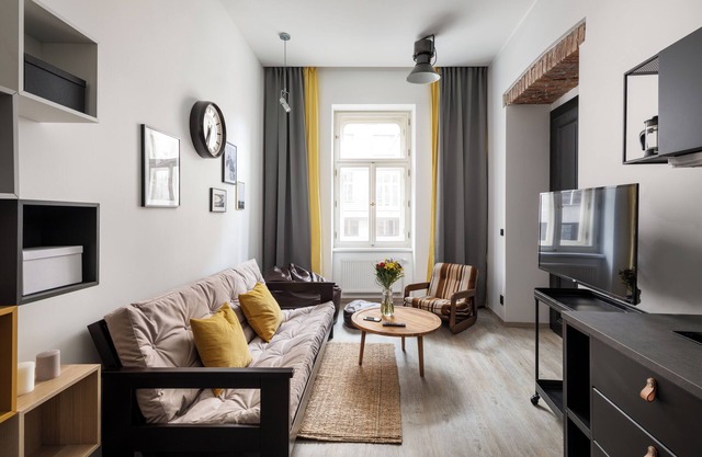Urban Wave Apartment