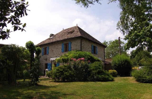 Vacation Home "Les Fourniols" with Private Garden & Shared Indoor Pool