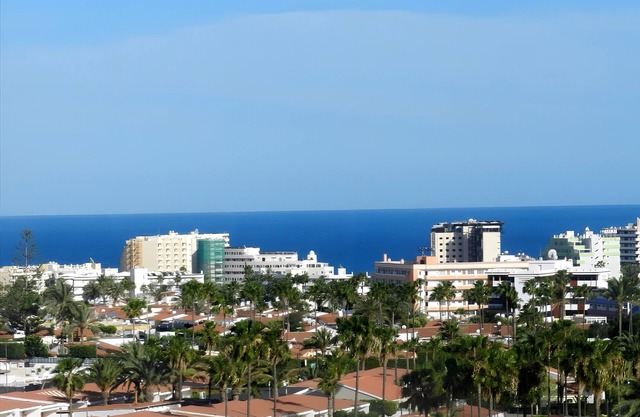 Vacation Loft 'Molinos Atalaya' with Sea View, Shared Pool and Wi-Fi