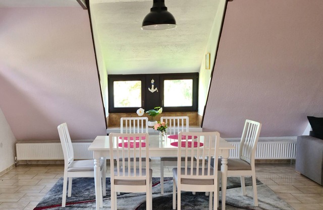 Vacation apartment 10 minutes by car from the Baltic Sea