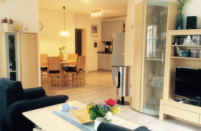 Vacation apartment/apartment for 4 guests with 50m² in Prerow (80002)