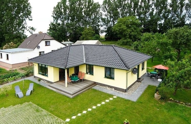 Vacation apartment/apartment for 3 guests with 40m² in Zirkow (123824)