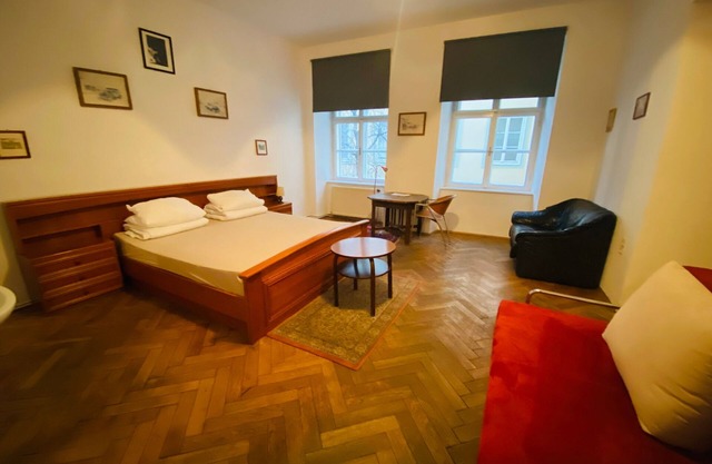 Vacation apartment/apartment for 4 guests with 54m² in Graz (117661)