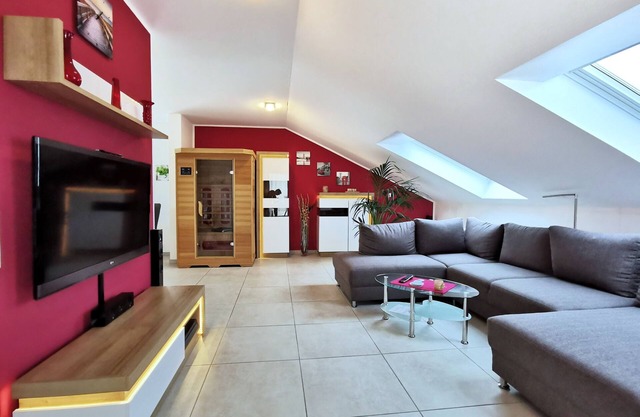 Vacation apartment/apartment for 4 guests with 77m² in Markkleeberg (95848)