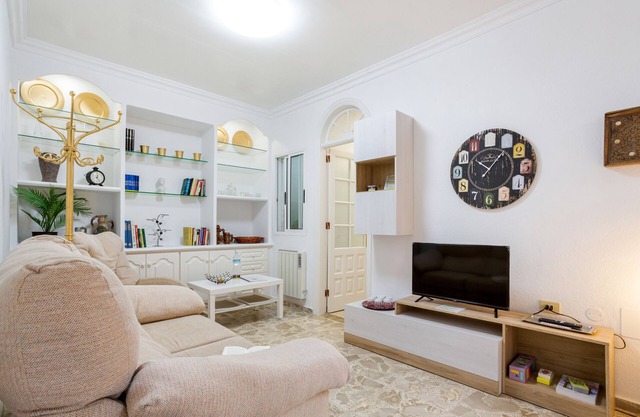 Vacation Apartment 'Casa Vacacional Bevi - Tenerife' with Sea View, Private Terrace and Wi-Fi