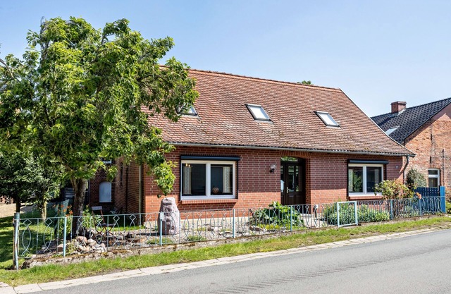 Vacation apartment "Kleines Glück" Seedorf/Lenzen (Elbe) with large garden and WLAN