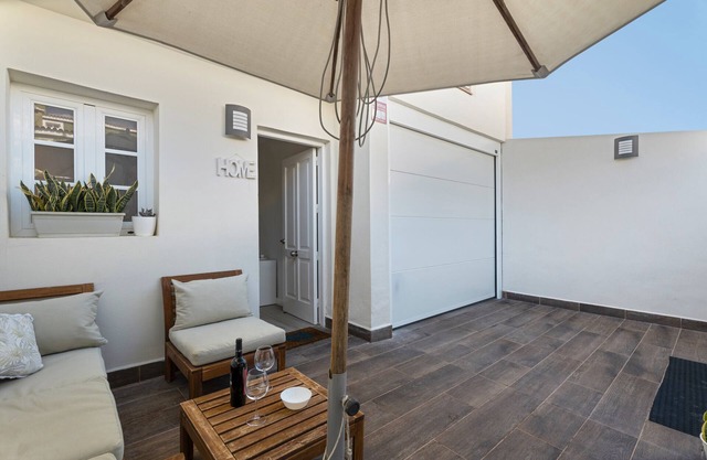 Vacation Home 'Casa El Jable' with Sea View, Private Terrace and Wi-Fi