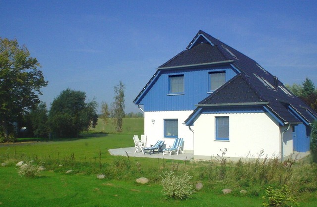 Vacation home for 9 guests with 97m² in Kenz-Küstrow (295331)