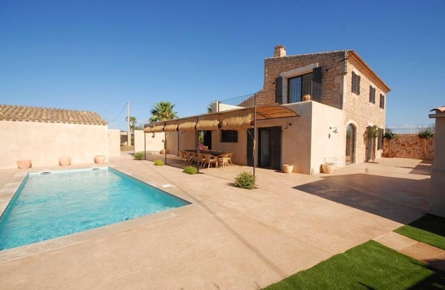 Vacation home for 5 guests with 250m² in Es Llombards (119485)