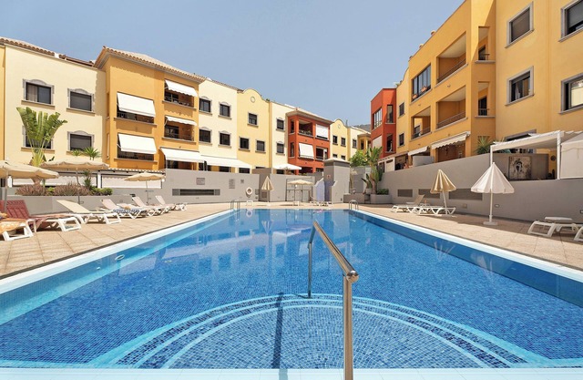 Vacation Home "Montenerife Adeje" with Shared Pool & Wi-Fi