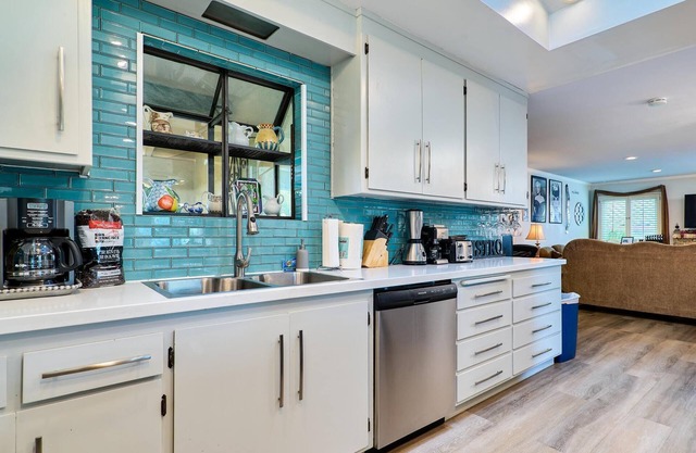 Vallejo House - Gateway to Napa Valley, Ferry to San Francisco, Great Location