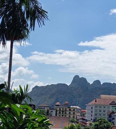 Vang Vieng Queen's- Mountain view Hotel