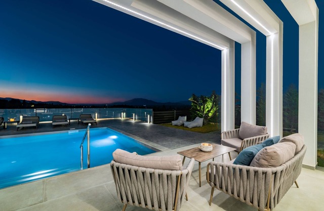 Vatia Villas - Villa 3, Three Bedroom Private Pool Villa with sea view