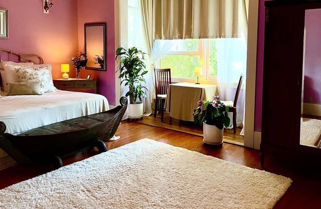 Vegan Palace Suite @ Aloha Boutique Hotel / Alchohol-free, smoke-free