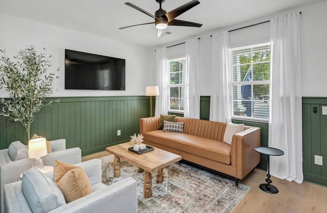 Verdant Villa-Columbia & Lexington-Near Everything! I-26 I-20 I-77 & Downtown