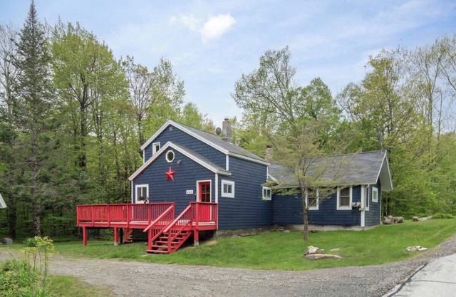 Vermont State of Mind | Near Stratton & Mt. Snow!