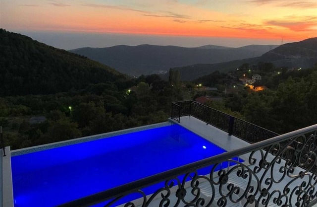 Vesper Martini Villa with Pool