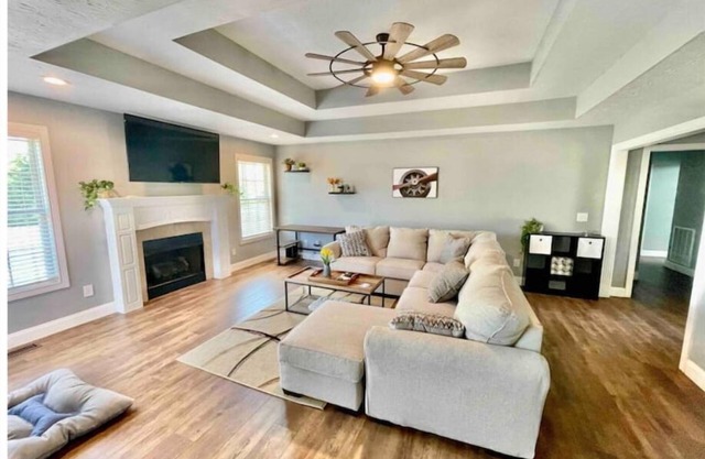 Vette City retreat convenient to Mammoth Caves, Beech Bend, NCM, WKU.