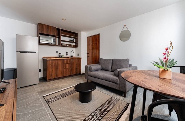 VH | Apt 1 BR Sta Ma la Ribera | gym + wifi | 167