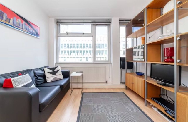 Vibrant 1BR Flat in Fitzrovia, 2 min to Tube