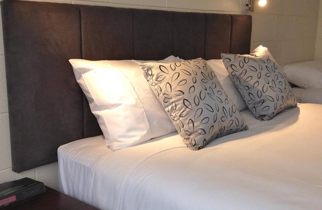 Victor Harbor City Inn