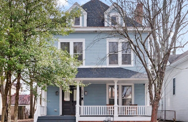 Victorian near Louisville - PGA Tour, Derby, NULU
