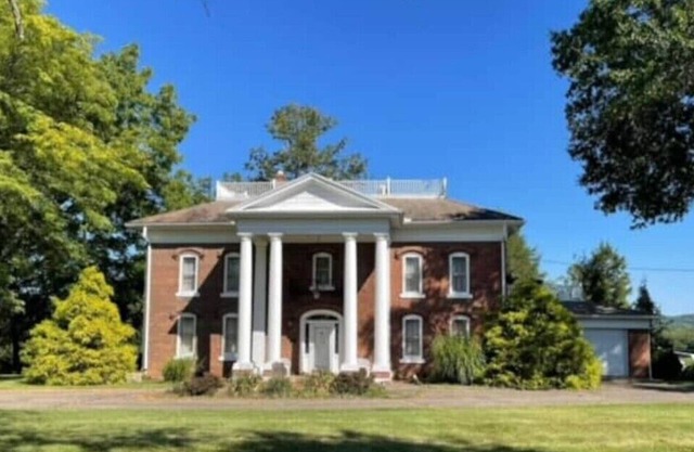 Victorian Oasis in Mineral City, near Atwood - Deer Hunting - Hot Tub