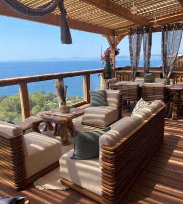 View and Dream