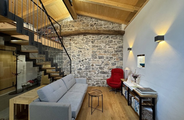 Vila Kobdilj 1835 – Kajža Apartment | Cozy Retreat with Terrace