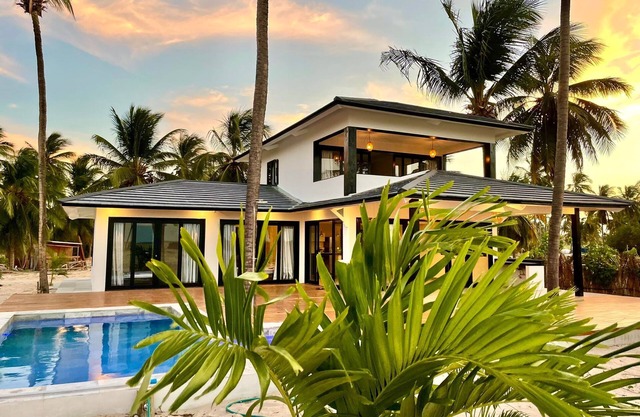 Vila Nova de Luxo, Piscina, Praia de Kitesurf