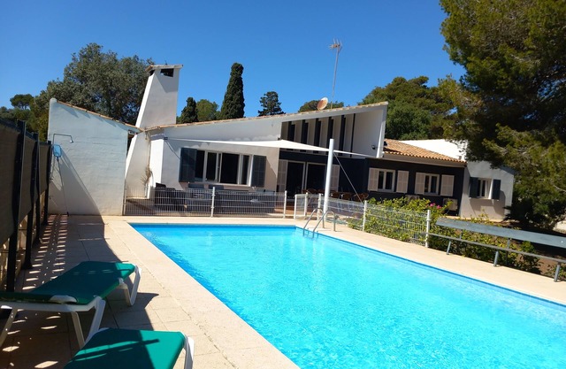 VILLA 8 PERSONS SWIMMING POOL WIFI AIR CONDITIONING NEAR CALA DOMINGO