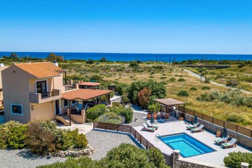 Villa Alnika Azalea by Villa Plus