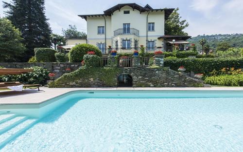 Villa Angela
