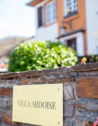 Villa Ardoise direkt an der Mosel zwischen Cochem und Koblenz