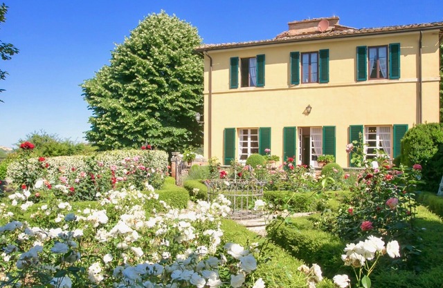 VILLA ASCARA - Fifteen Bedroom Villa, Sleeps 30