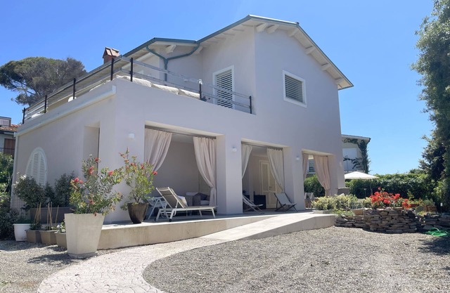 Villa Atusca - Villa Atusca- in villetta con giardino