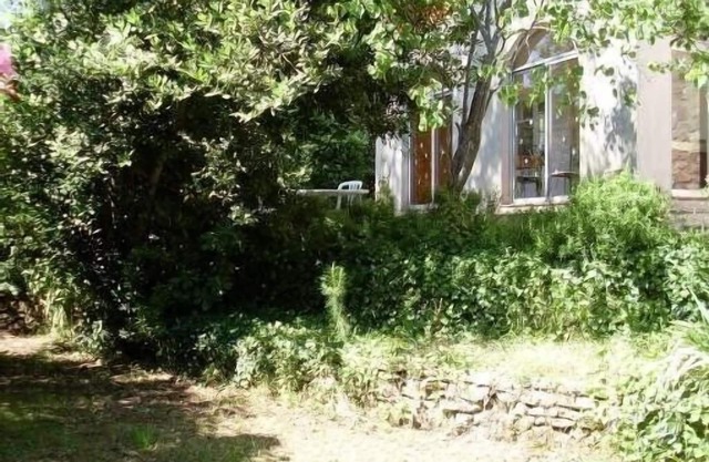 Villa bottom with garden 350 m from the sea st aygulf