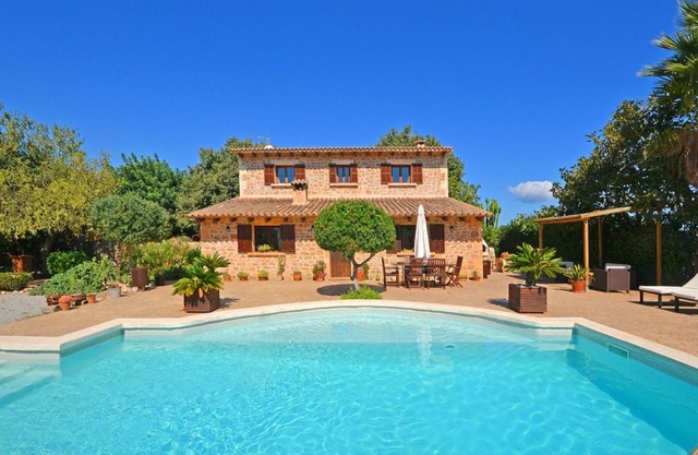 Villa 'Carbonell' with Mountain View, Wi-Fi and Air Conditioning