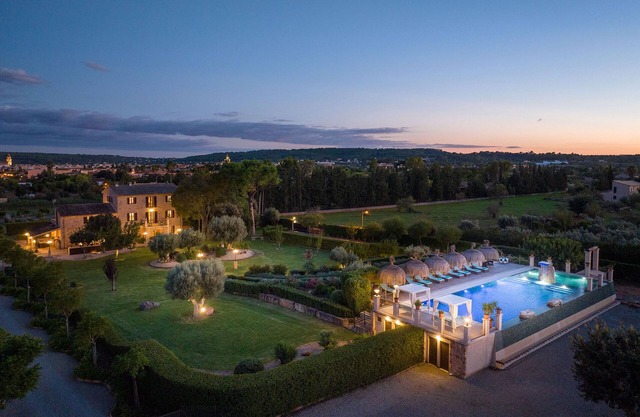 Villa 'Cas Metge Matas' with Private Pool, Wi-Fi and Air Conditioning