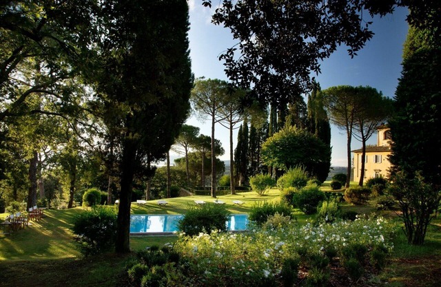 Villa Chiesetti stunning villa with p/pool and tennis court