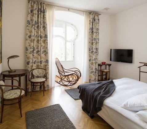 Villa Csonka by Privo