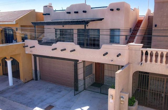 Villa de Las Palmas 3BR Holiday Rental Home
