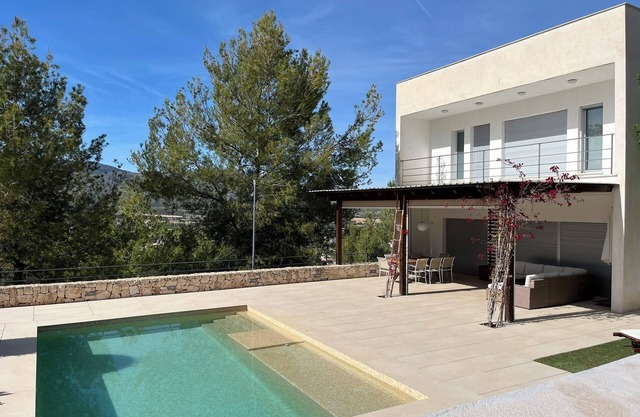 Villa de Lujo Situada en un Entorno Rural de Ensueño