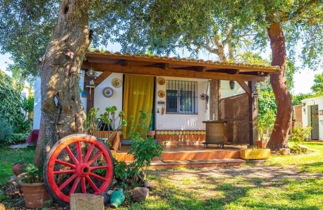 Villa El Acebuche: Vivienda Rural Completa a Minutos de la Playa