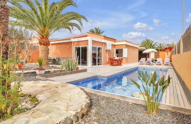 Villa Elisa with pool two bedrooms for 4 persons
