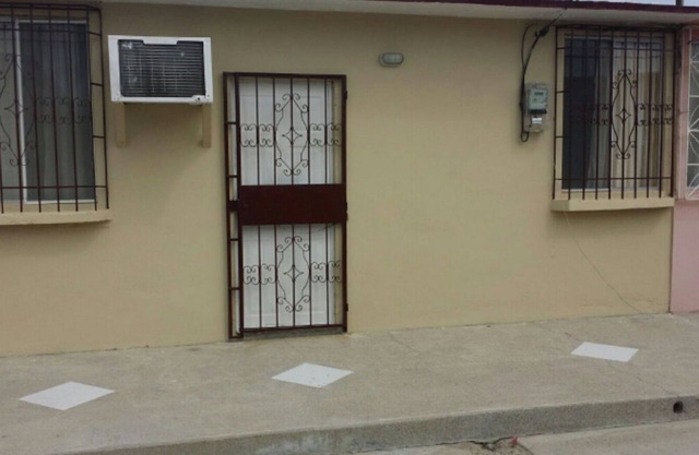 Villa en Ciudadela privada en Santa Elena