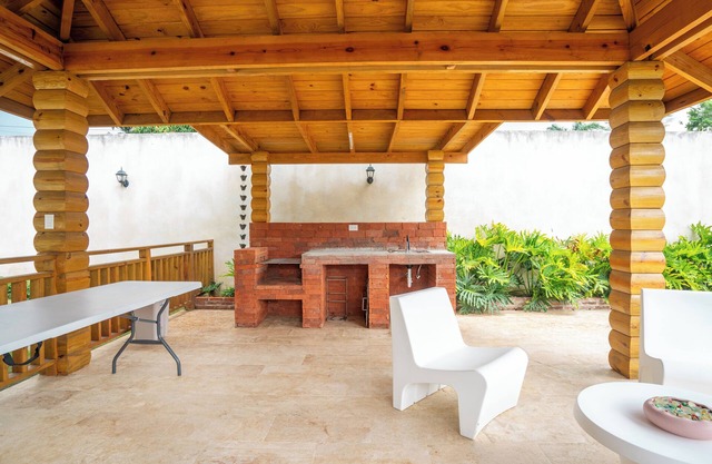 Villa Escalante: Escapada perfecta en Jarabacoa con espacio para 12