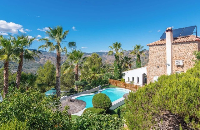 Villa Gran Solano Colmenar by Ruralidays